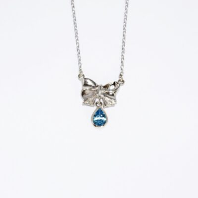 White Gold Bow Necklace with Aquamarine
