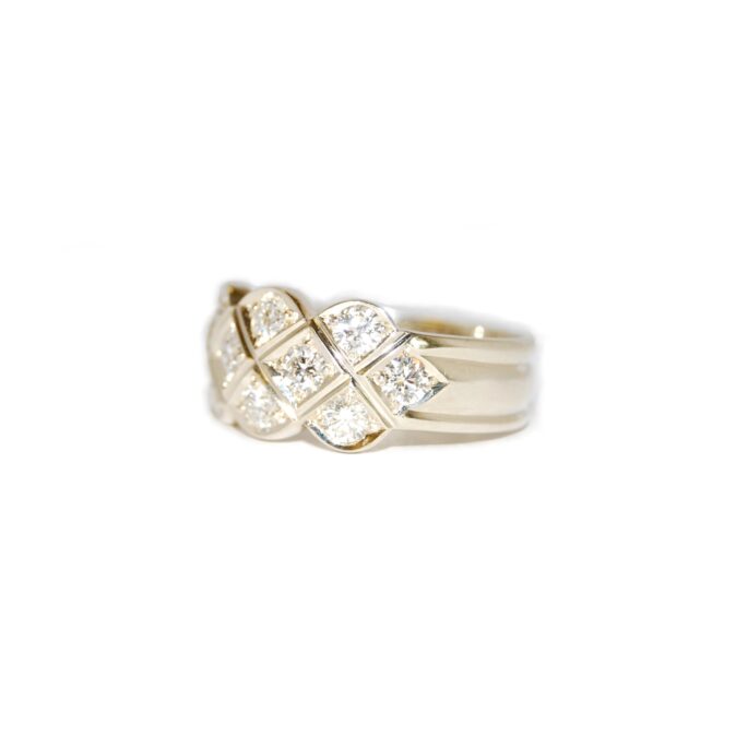 Quintessential Diamond White Gold Pineapple Ring - Image 3