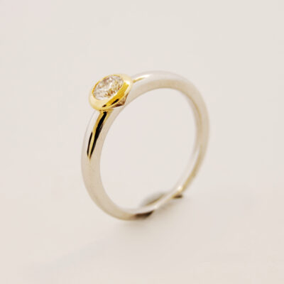 Modern Platinum and Yellow Gold Diamond ring