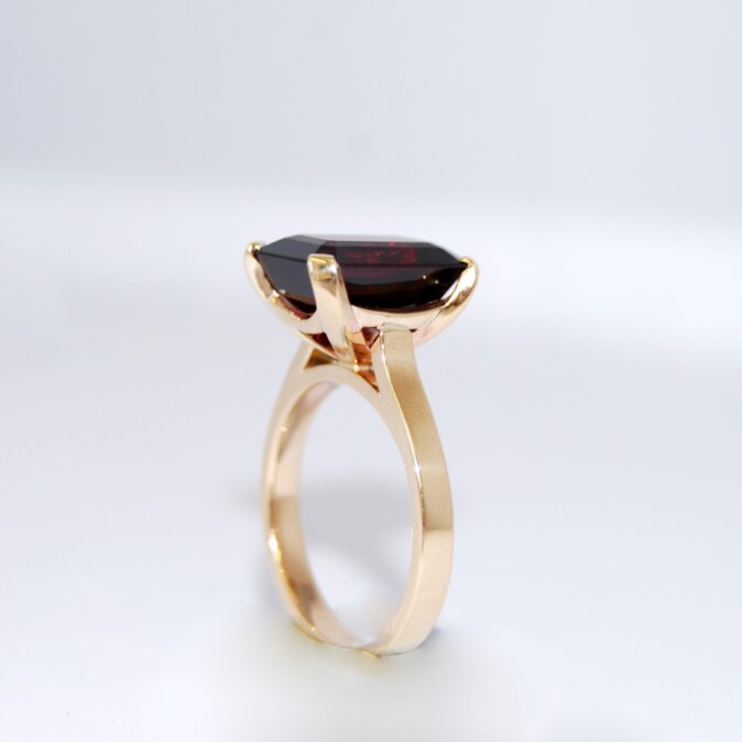 Exquisite Simplicity Garnet Ring - Image 2
